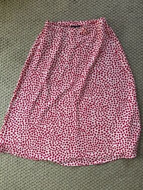 Tahari skirt